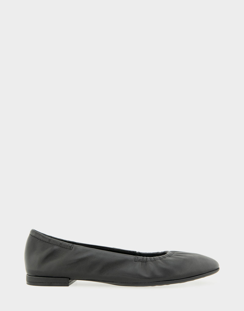 Comfortable Women's Ballet Flat In Black Leather Side View