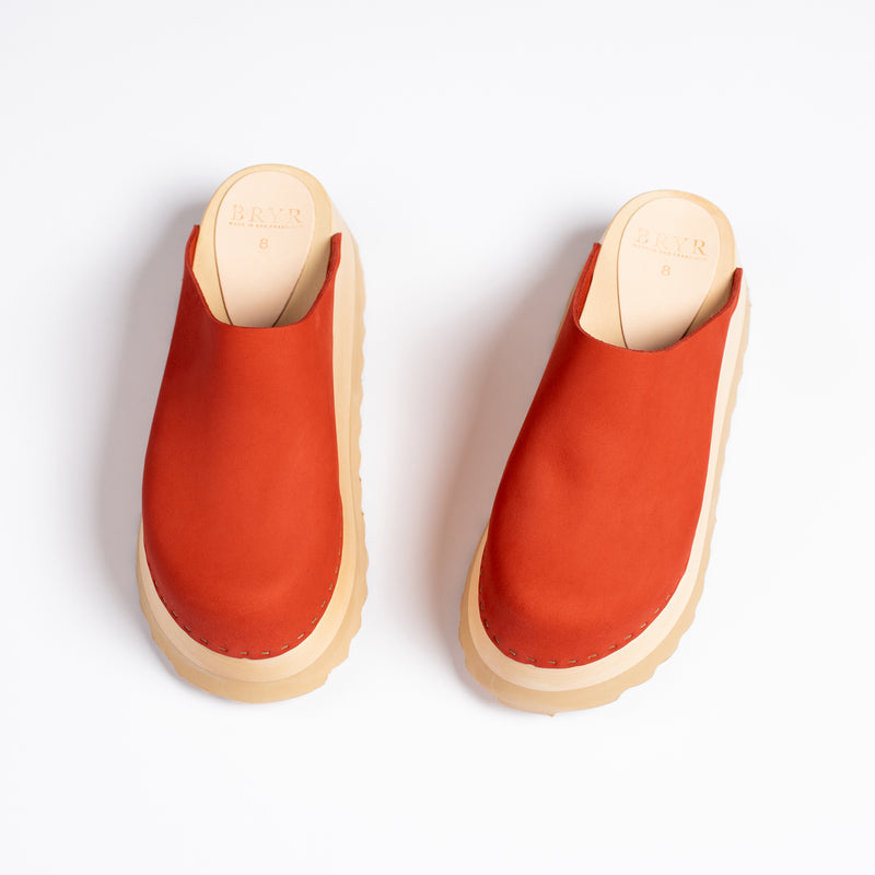 Chonk Clog in Poppy