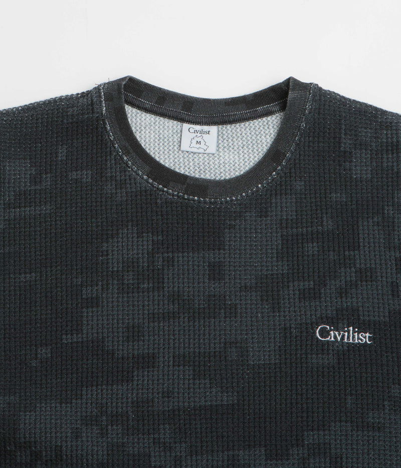 Civilist Thermal Long Sleeve T-Shirt in Stealth Digi Camo