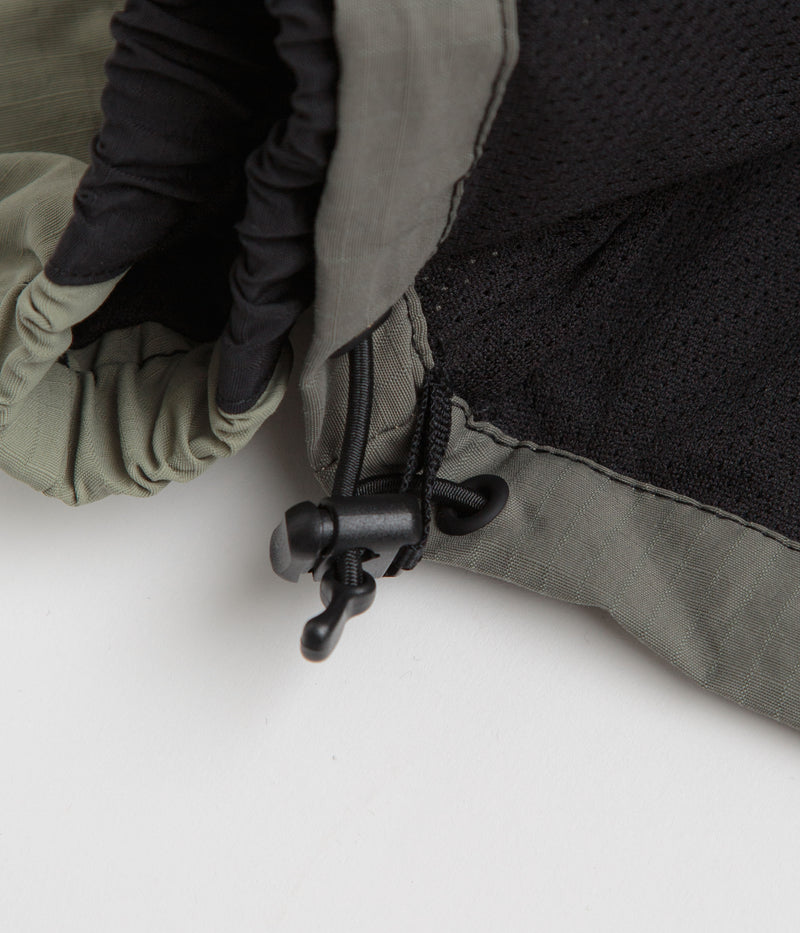 Dime Tech Windbreaker Jacket in Black