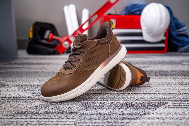 Florsheim Work Fleet Work Comp Toe Oxford shoes in brown leather with perforated side panels and cushioned sole, side angle.