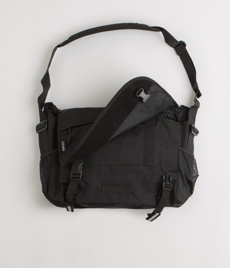 Gramicci Messenger Bag in Black