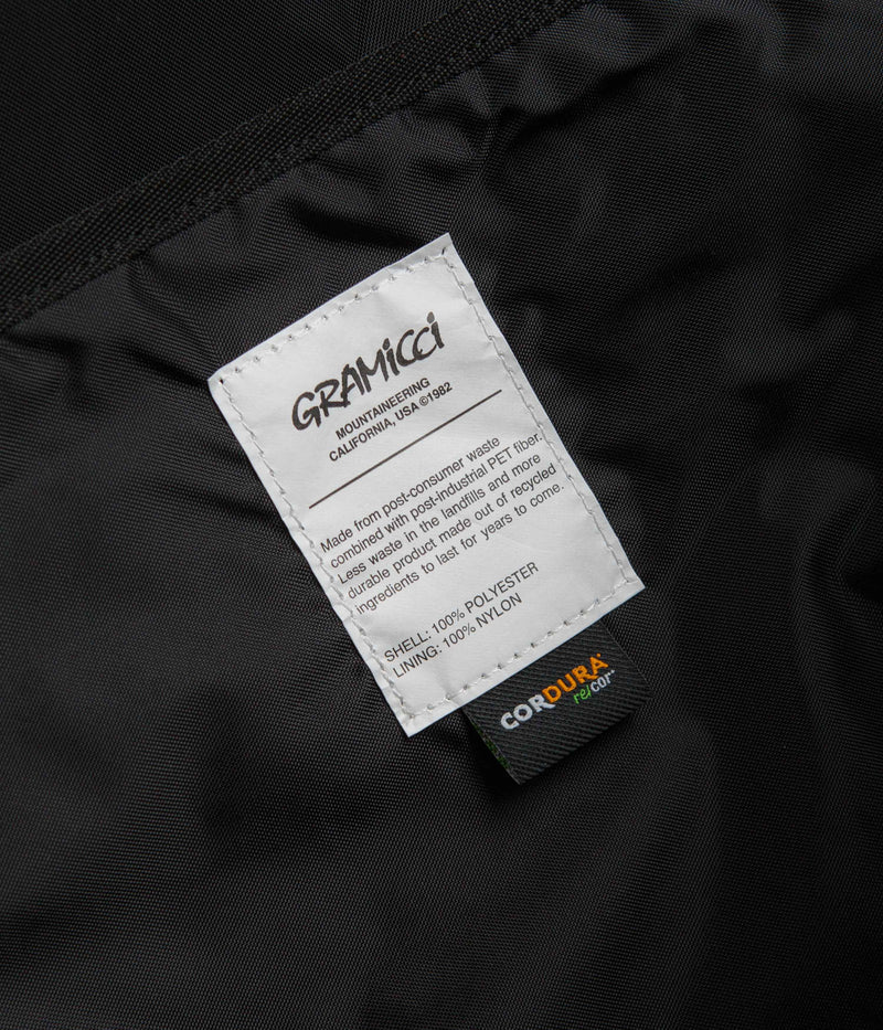 Gramicci Messenger Bag in Black