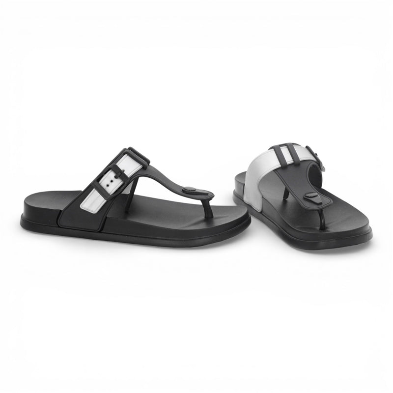 M011618 flipflop