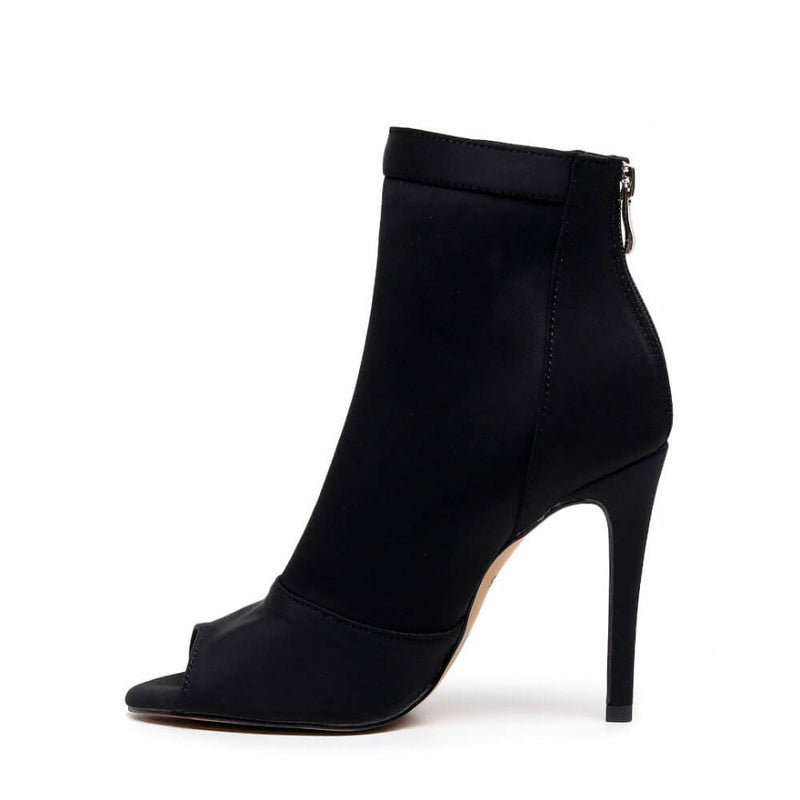 Mina - Black Lycra - Street Sole