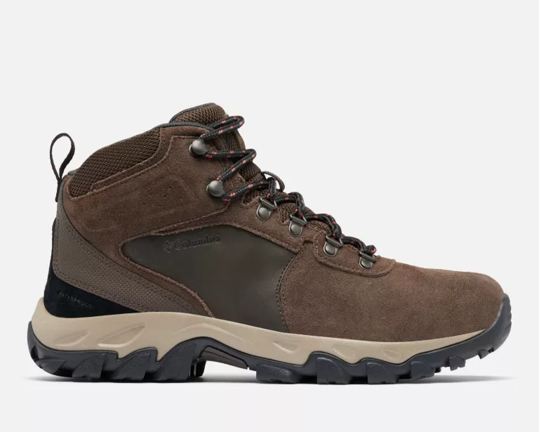 Columbia Newton Ridge™ Plus II Suede WP hiking boots in brown suede with waterproof construction and durable rubber sole, side view.