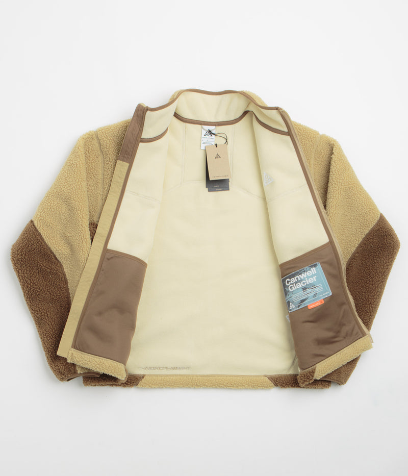 Nike ACG Canwell Glacier Fleece in Parachute Beige and Summit White