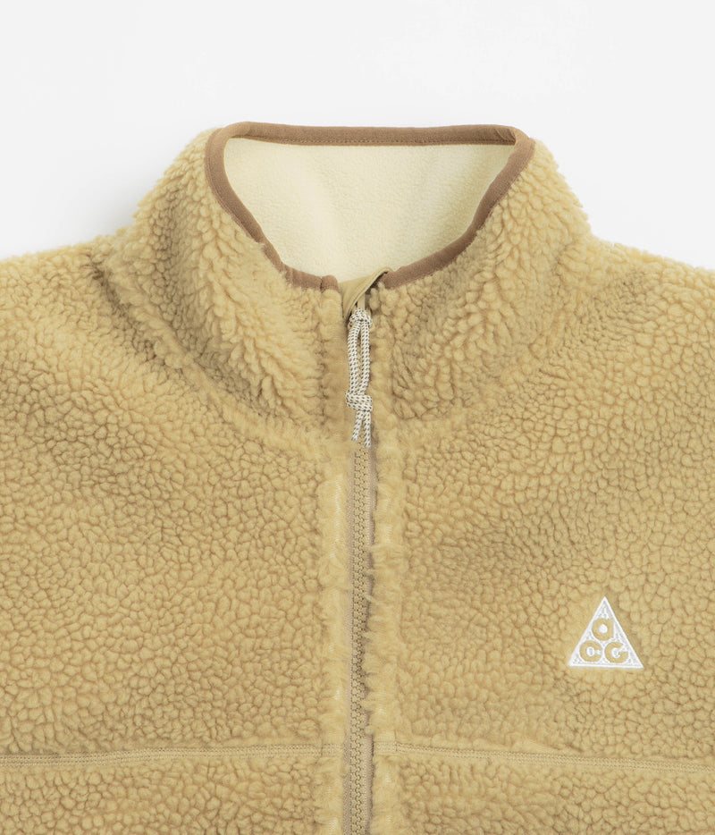 Nike ACG Canwell Glacier Fleece in Parachute Beige and Summit White