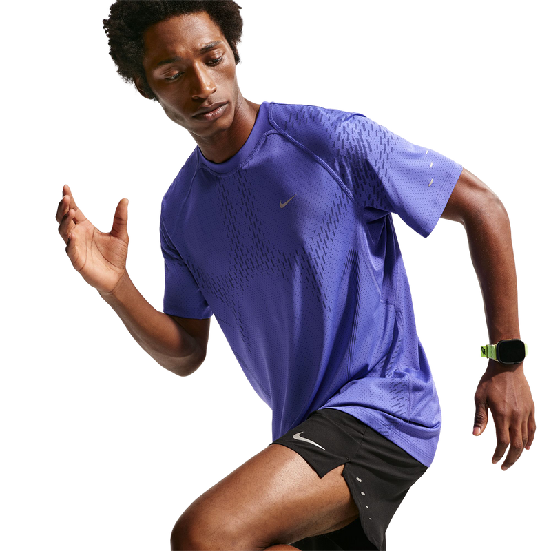 Nike Dri-FIT ADV Short-Sleeve Running Top