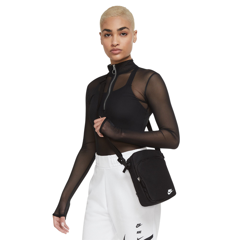 Nike Heritage Crossbody