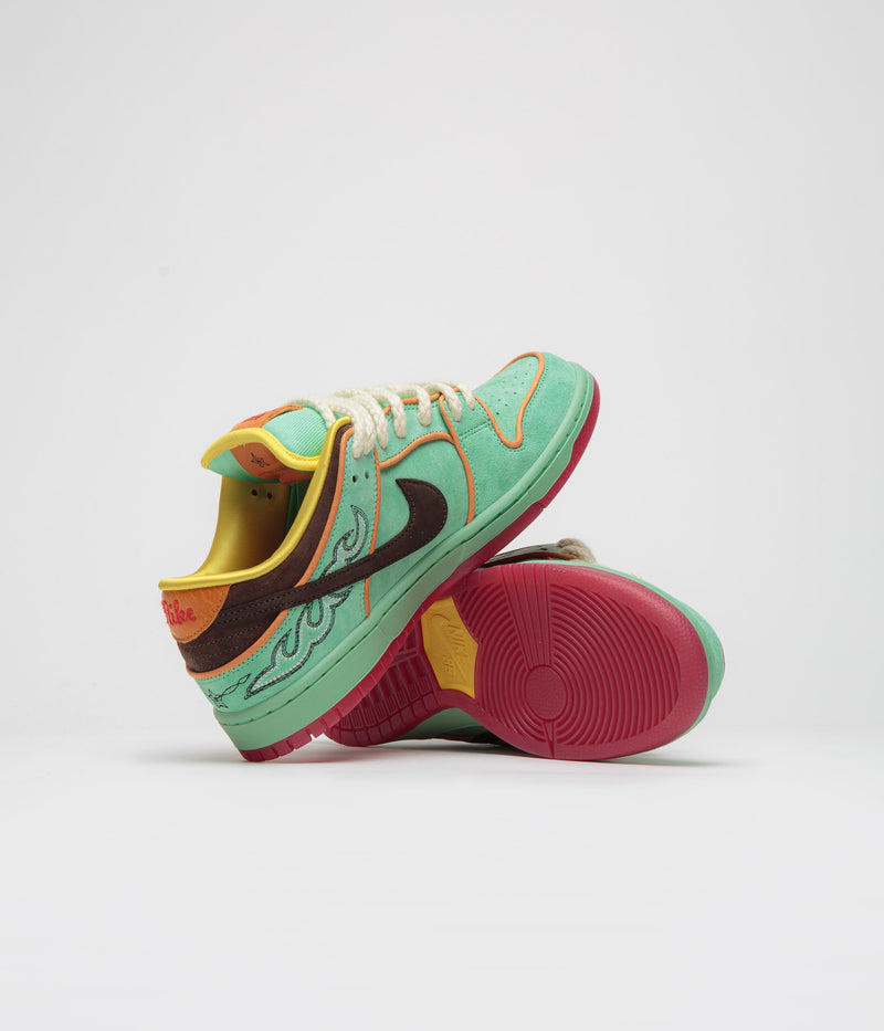 Nike SB Dunk Low Pro 'Rodeo' Shoes in Tourmaline and Baroque Brown and Monarch