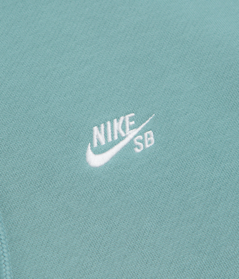 Nike SB Essential Logo Hoodie in Cannon and White