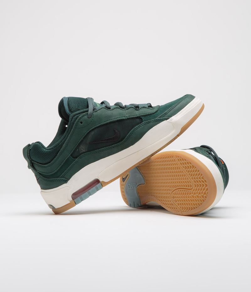 Nike SB Orange Label Air Max Ishod Shoes in Deep Fir and Black and Fir - Sail