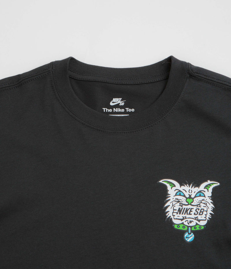 Nike SB Skate Char T-Shirt in Off Noir