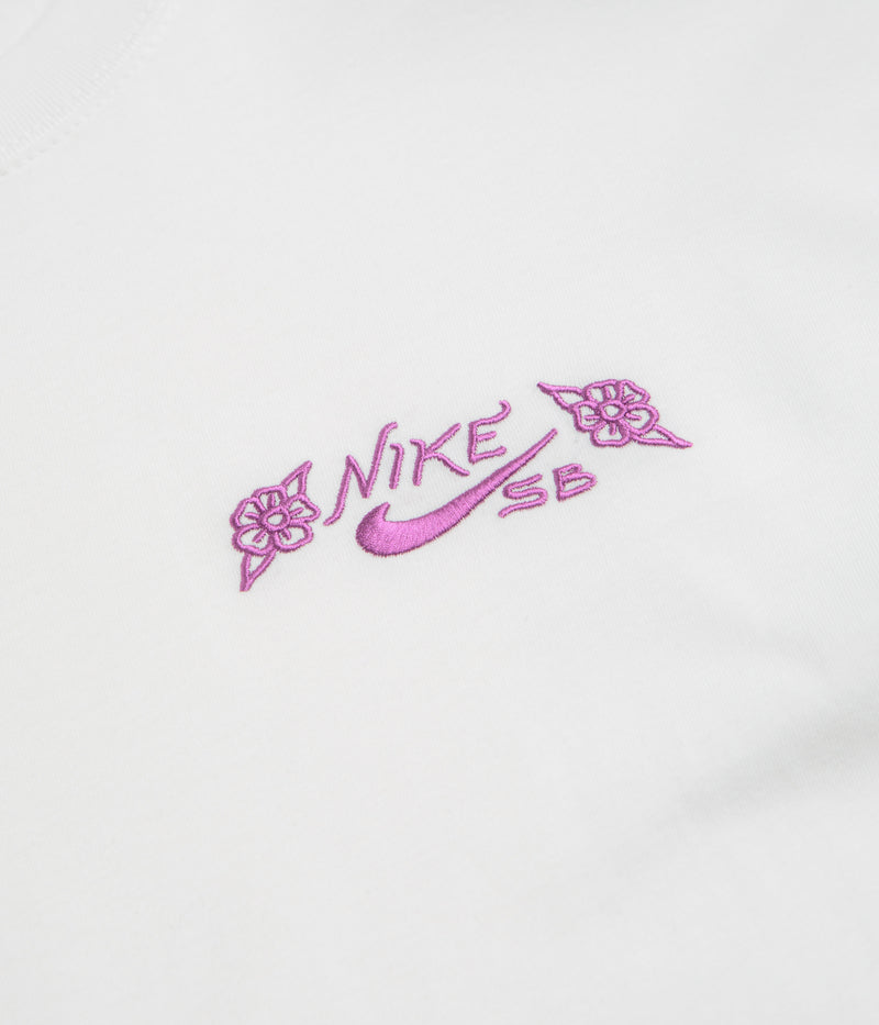 Nike SB Vase T-Shirt in White