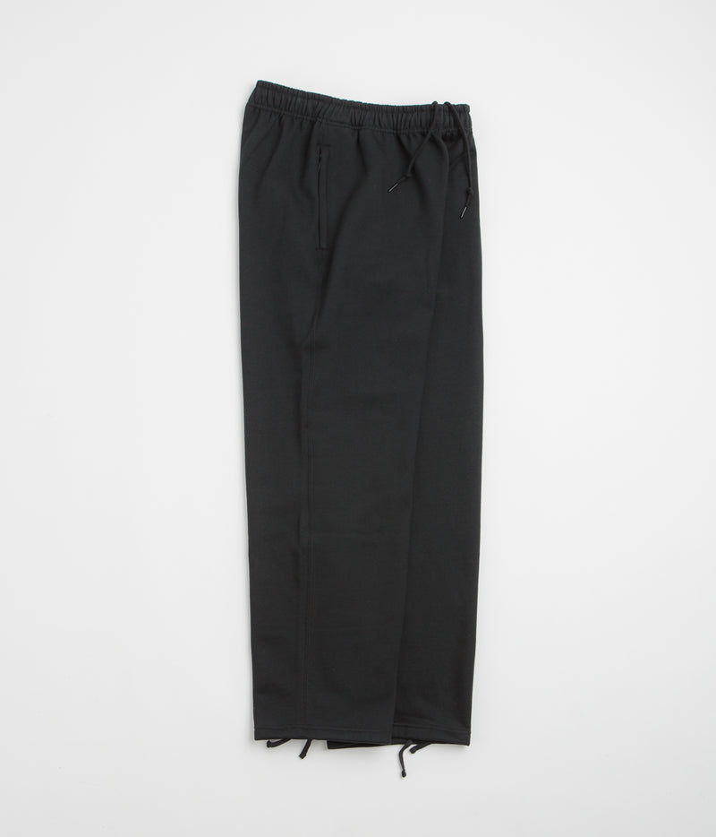 Nike Solo Swoosh Open Hem Sweatpants in Black and Black / White