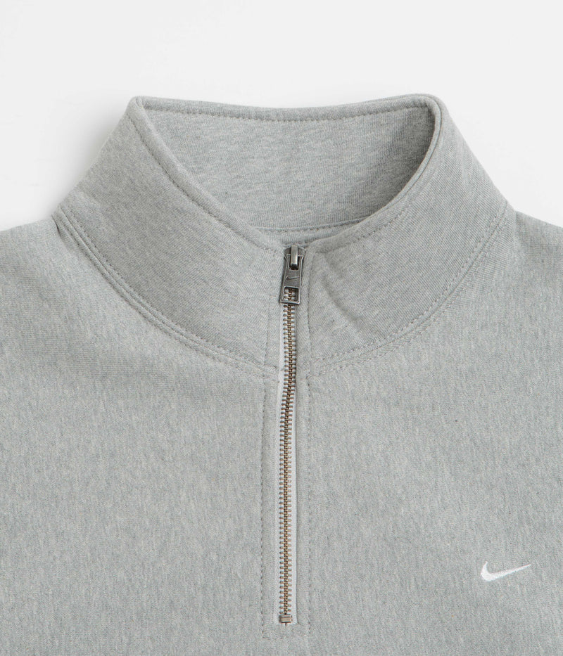 Nike Solo Swoosh Quarter Zip Sweatshirt in Dark Grey Heather and White
