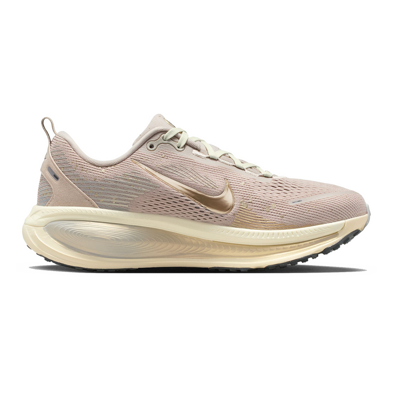Nike Vomero 18 SE
