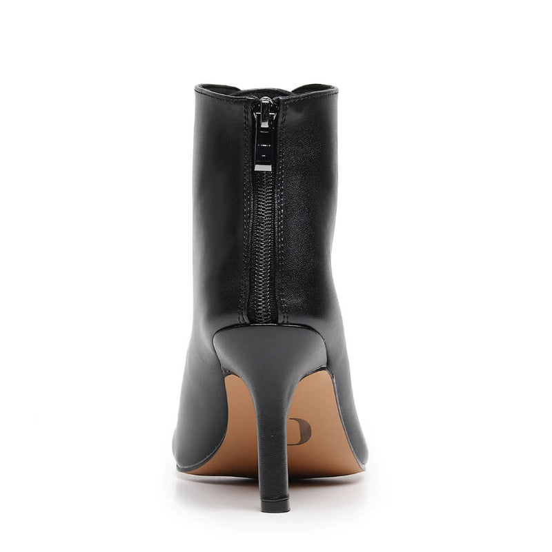 Parker Wide Fit - Black Vegan Leather - Street Sole