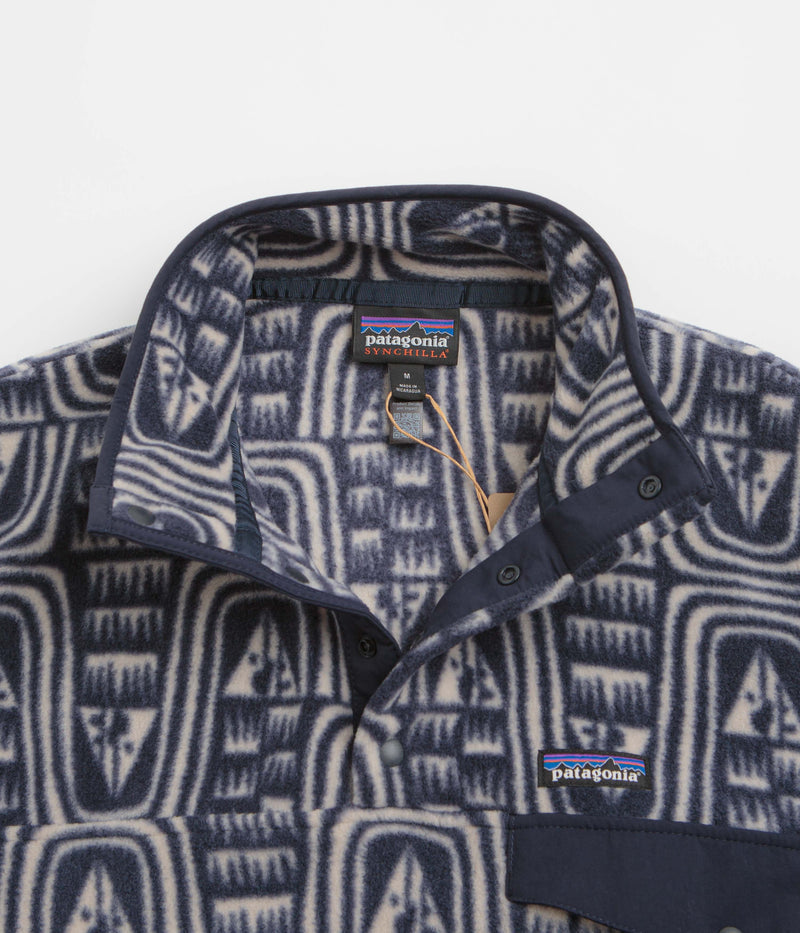 Patagonia Lightweight Synchilla Snap-T Fleece in Flow: Sunken Blue