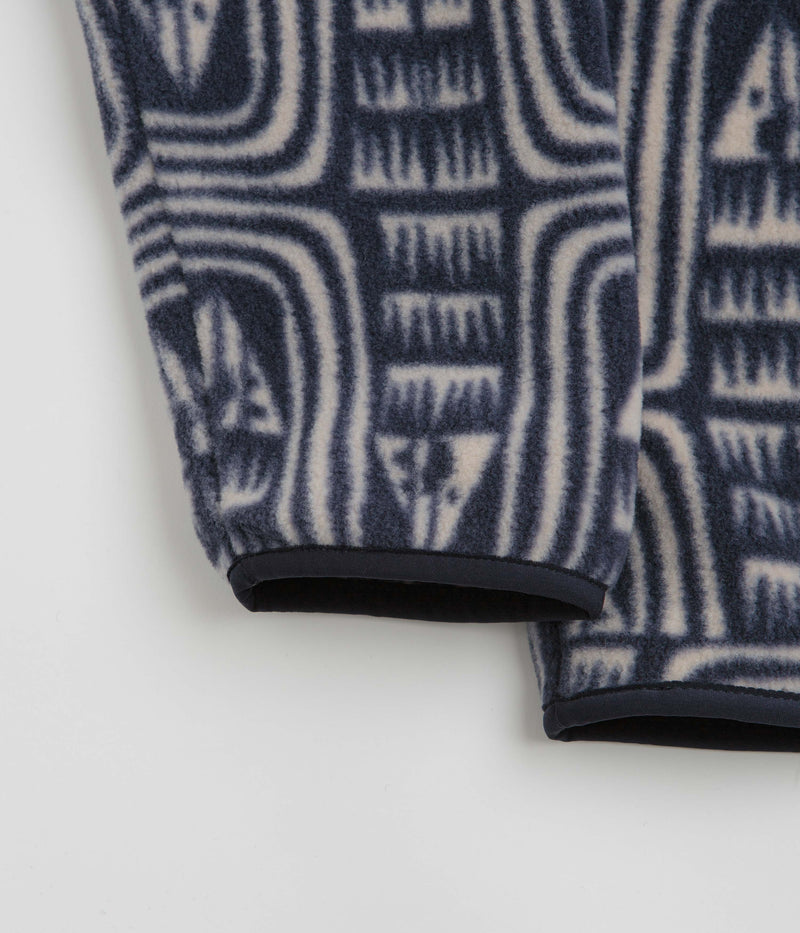 Patagonia Lightweight Synchilla Snap-T Fleece in Flow: Sunken Blue