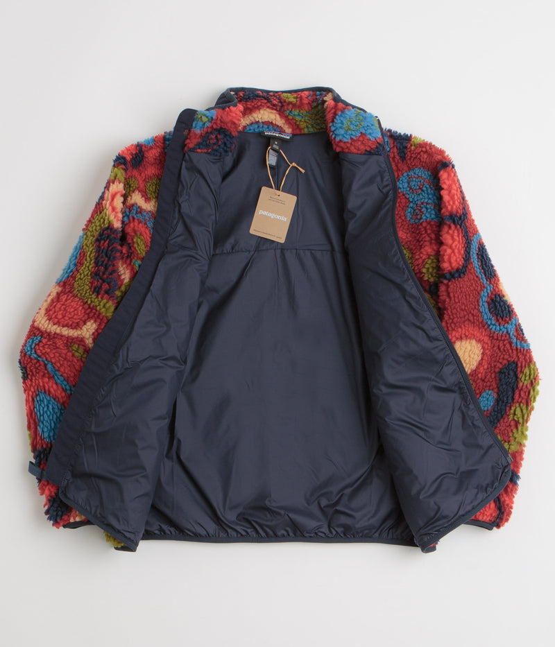 Patagonia Womens Classic Retro-X Jacket in River River: Amanita Red