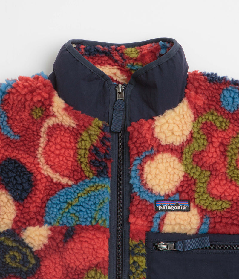 Patagonia Womens Classic Retro-X Jacket in River River: Amanita Red