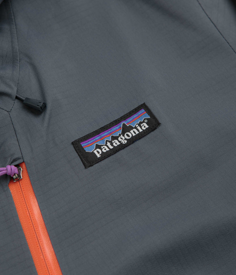 Patagonia Womens Granite Crest Rain Jacket in Smolder Blue