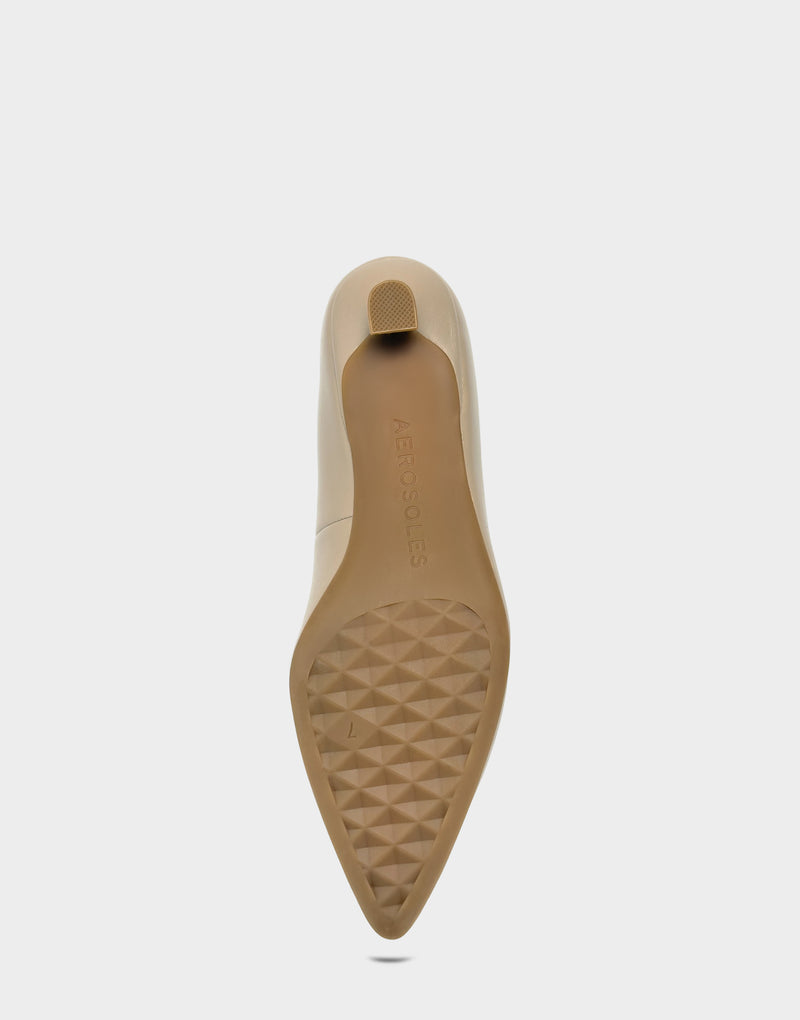 Comfortable Women's Kitten Heel in Dune Leather Leather, sole view