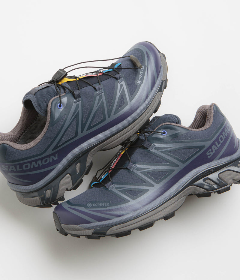 Salomon XT-6 GTX Shoes in Blue Nights and Astral Aura / Plum Kitten
