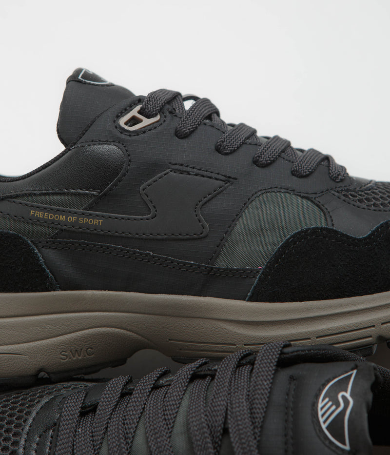 Stepney Workers Club Amiel S-Strike Tech Mix Shoes in Black and Black