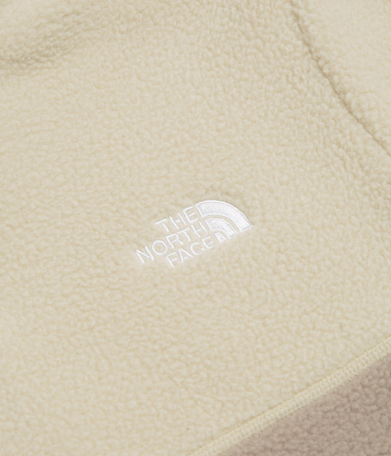 The North Face Yumiori 1/4 Zip Fleece in Mushroom Grey and Gravel