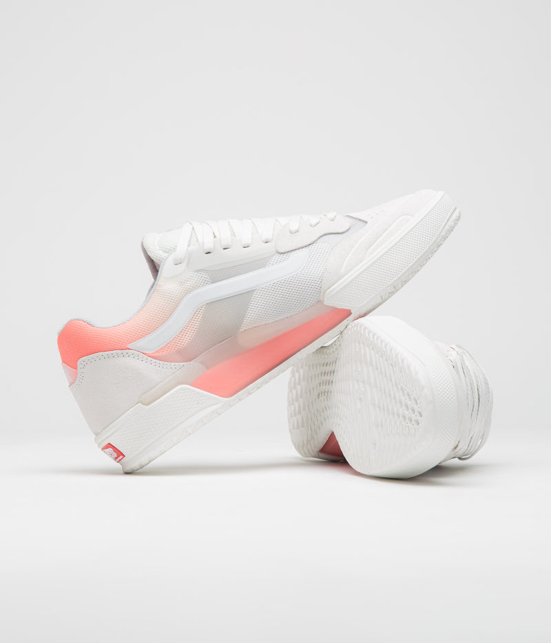 Vans Skate AVE 2.0 Shoes in Fade White and Orange