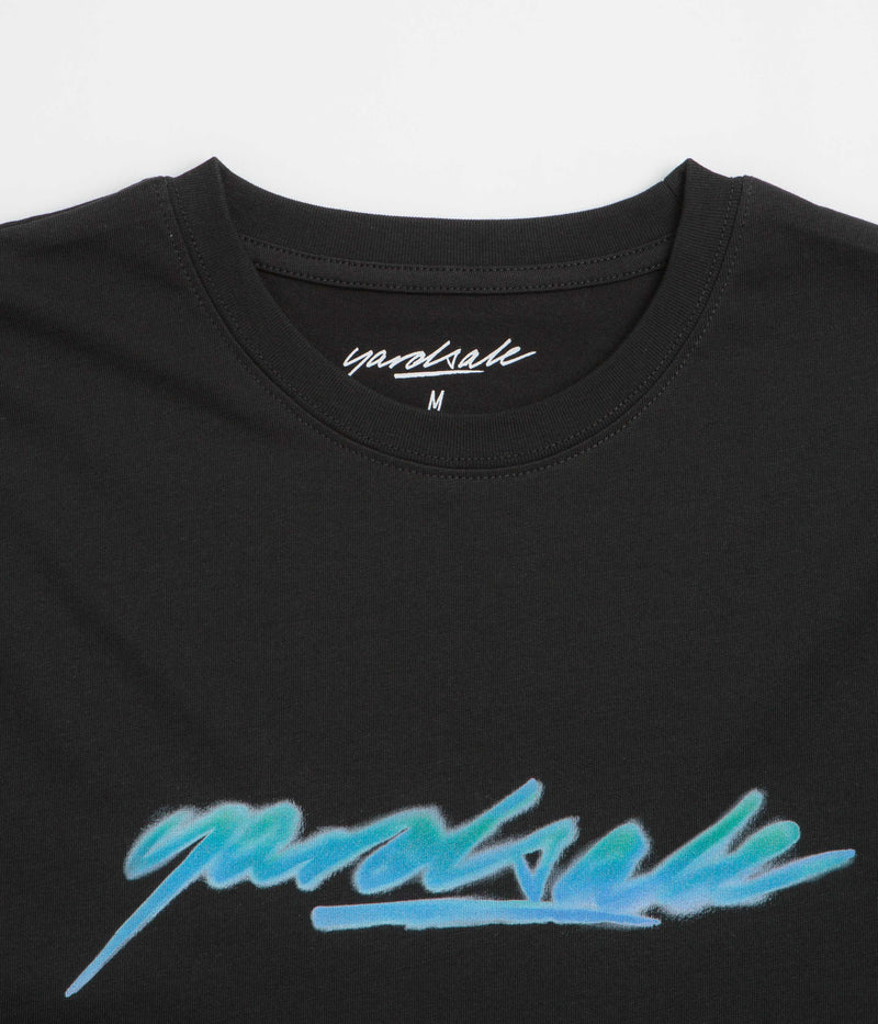 Yardsale Script Spray T-Shirt in Black