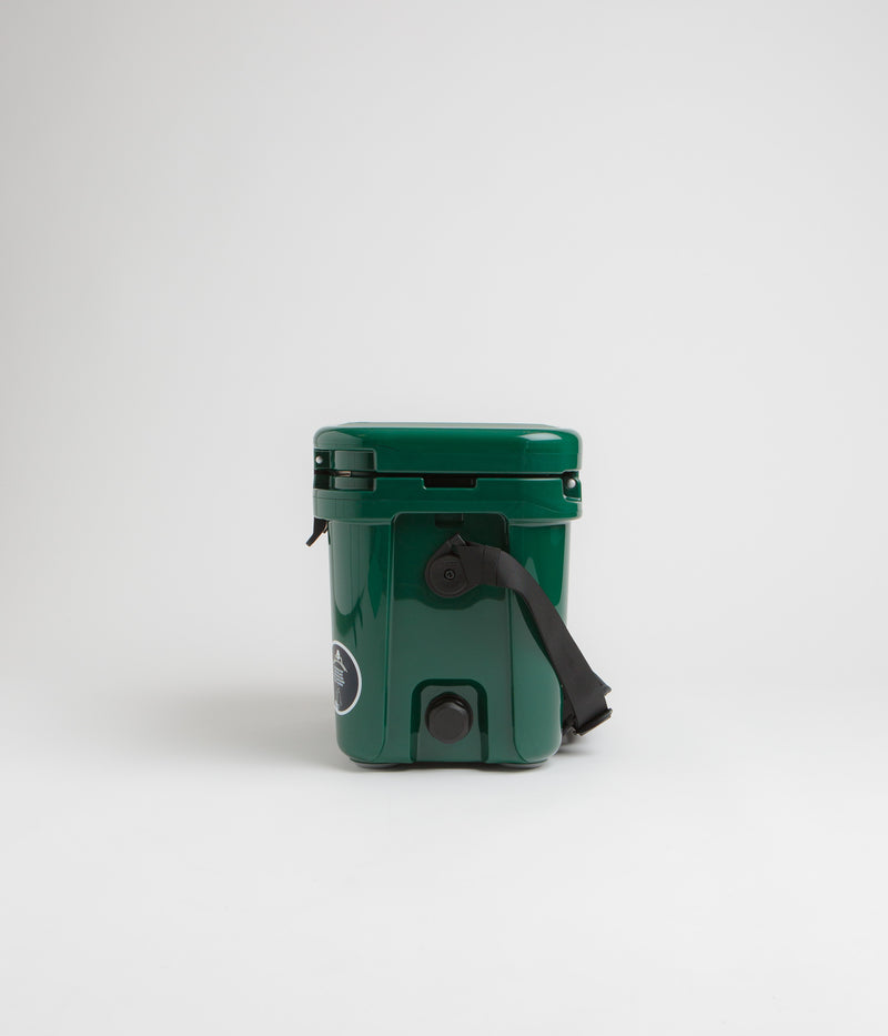Yeti Roadie 15 Hard Cooler in Black Forest Green