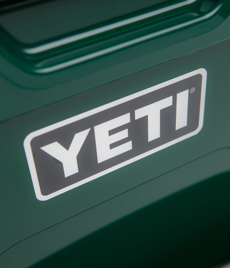 Yeti Roadie 15 Hard Cooler in Black Forest Green